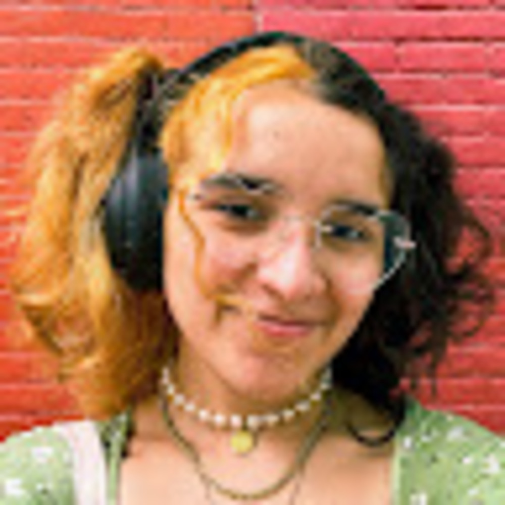Meet your Posher, Zineb